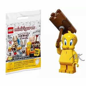 LEGO Tweety Bird Minifigure
Looney Tunes Series 71030